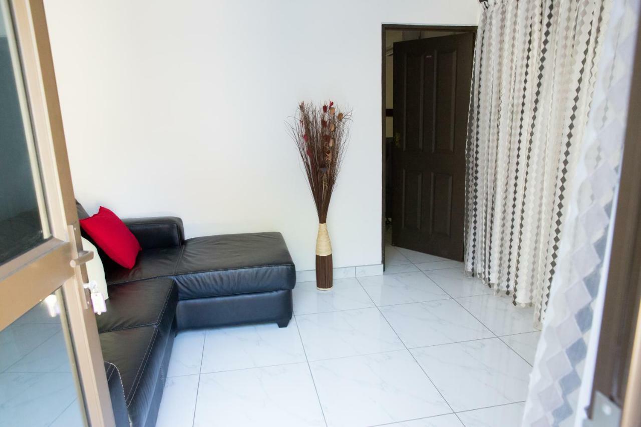A-Z Boutique Guesthouse Βίντχουκ Εξωτερικό φωτογραφία
