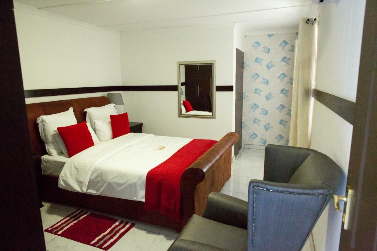 A-Z Boutique Guesthouse Βίντχουκ Εξωτερικό φωτογραφία